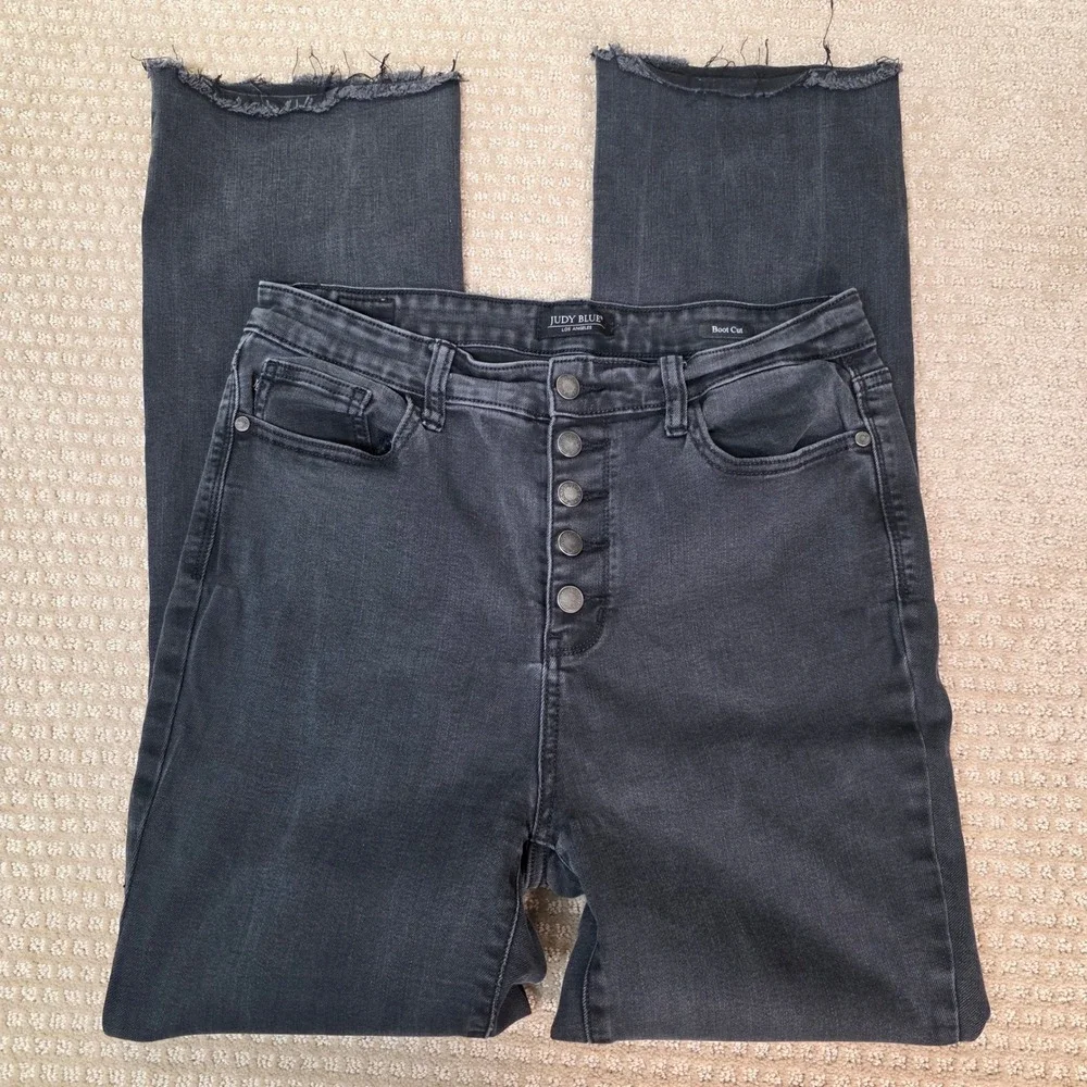 Judy Blue Boot Cut Jeans 13/31 Charcoal Wash Black Stretch Raw Hem JB82570BK GUC